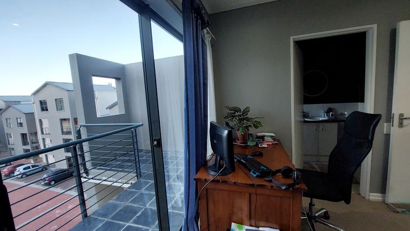 2 Bedroom Property for Sale in Tyger Waterfront Western Cape